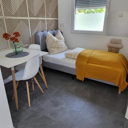 E+E Apartment Nah Am Centro Обергаузен Екстер'єр фото